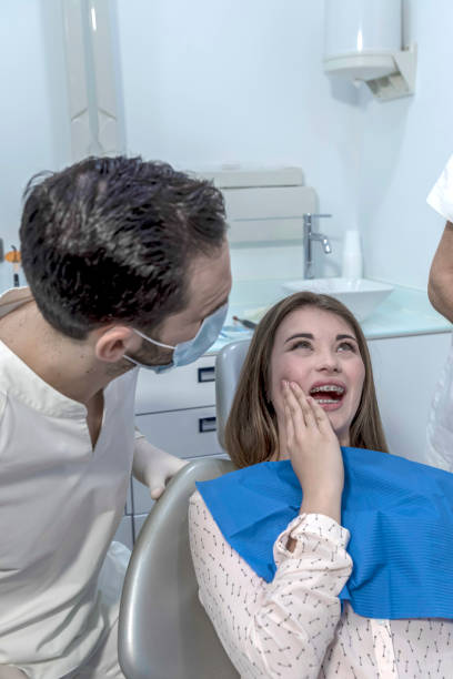 Best Broken Tooth Emergency  in West Pasco, WA